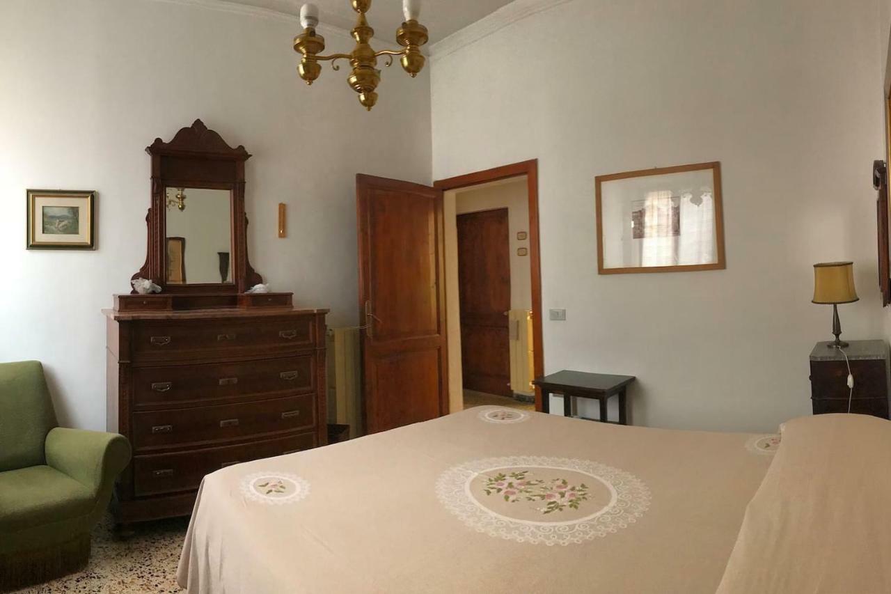 To Dream In Siena